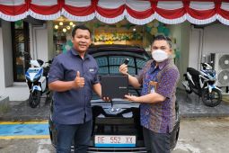 PLN UP3 Ambon gunakan mobil listrik untuk kendaraan operasional, dukung energi bersih