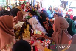 Kalsel mulai gelar pasar murah tekan inflasi dampak BBM naik
