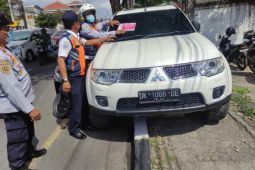 Dishub Denpasar tindak pelanggar parkir di ruas jalan protokol
