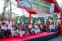 Doa untuk negeri dan  kirab merah putih 2022, Bobby: perkokoh keragaman