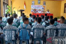 Polresta Ambon suluh siswa akan bahaya tawuran antarpelajar, patut diapresiasi