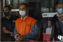 KPK panggil dosen dan Bendahara Yayasan Alfian Husin