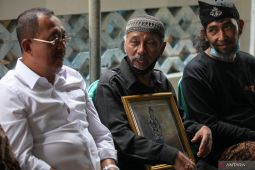 Keluarga ikhlaskan kepergian Cak Sapari Sang Legenda Ludruk