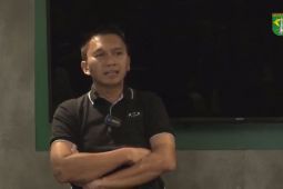Azrul Ananda mundur dari Presiden Persebaya