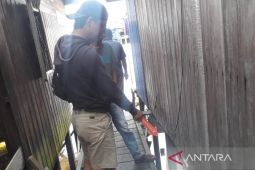 Lansia ditemukan meninggal dalam kondisi mengapung