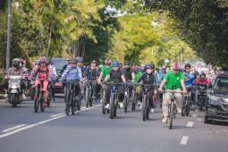 "Wes Wayahe Jember Bersepeda" ciptakan langit biru dan kendalikan inflasi