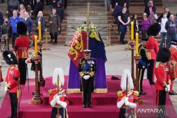 Pangeran Andrew, saudara Raja Charles dari Inggris bakal kehilangan gelar