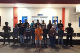 Polisi gerebek penampungan calon PMI