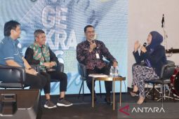 Pemprov  tumbuhkan kreativitas pelaku UMKM bangkitkan ekonomi daerah