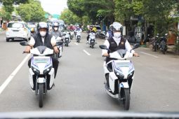 Khofifah siapkan strategi anggaran pengadaan mobil listrik