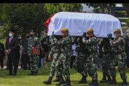 Jenazah Ketua Dewan Pers Azyumardi Azra dimakamkan