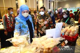 Gubernur Khofifah buka "East Java Halal Agro Industry Festival" di Surabaya