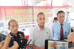 Sinergi Bea Cukai-Polda Kalsel gagalkan penyelundupan ekstasi dari Malaysia