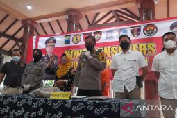 Polisi tangkap tersangka pembakar truk angkut tembakau