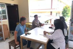 Personel Ditreskrimsus Polda Banten dampingi Kemensos ke Lebak cek dugaan KPM tak terima PKH