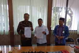 UIN Datokarama - Pemkot Palu  kerja sama tingkatkan kompetensi guru