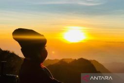 Aktivitas Bromo meningkat, kunjungan wisatawan tak terpengaruh