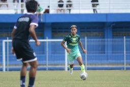 Bek Sato ajak skuad Persib kerja keras lawan Persija