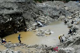 Masyarakat adat Manokwari data potensi sumber emas