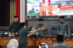 Naik Rp500 miliar, Pemkot Bogor serahkan draft Raperda P-APBD 2022 ke DPRD Kota Bogor
