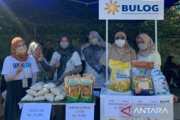 Hampir 6.500 ton beras medium disalurkan untuk operasi pasar