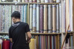 Menghidupkan kembali fesyen dengan bahan deadstock