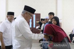 Pemkab Aceh Barat lahirkan 186 lulusan mahir berbasa Arab, Inggris, Mandarin dan Jepang