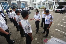 Wali kota minta pelayanan parkir di Banda Aceh lebih humanis