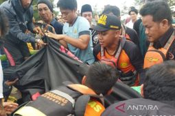 Basarnas Bengkulu temukan korban hilang di Pulau Tikus