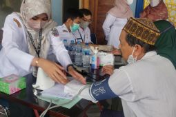 Baznas gelar pemeriksaan kesehatan gratis di enam Kecamatan Pontianak