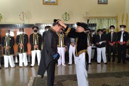 Sultan Ternate anugrahi gelar Presiden Jokowi Widodo sebagai Pangeran Bangsawan