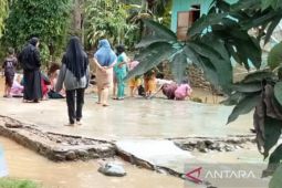 Baznas Mukomuko minta pemdes usulkan pembangunan rumah yang hanyut