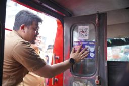 Bobby Nasution beri subsidi  kepada 900 angkot