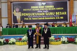 IAKN Ambon kukuhkan guru besar bidang Ilmu Agama dan Lintas Budaya, selamat untuk Prof Dr Yance