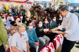 Menuntaskan penyaluran BLT BBM di daerah 3T Malut