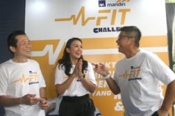 Mandiri luncurkan "AXA Mandiri FIT Challenge"