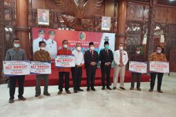 Pemkab Tulungagung salurkan BLT DHBCT  bagi pekerja sektor tembakau