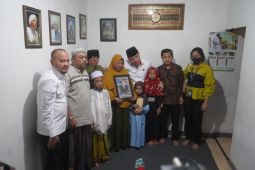 Ketum PSSI takziah dan mohon maaf ke keluarga korban tragedi Kanjuruhan