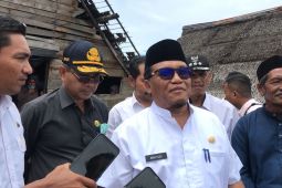 Garam geomembran panen perdana di Cebrek Pidie