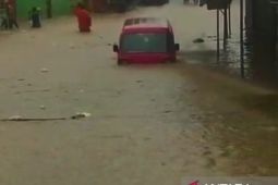 Ratusan warga Purabaya Sukabumi terdampak bencana banjir