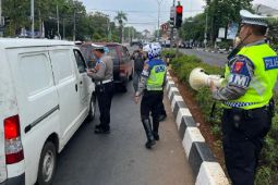 Polres Karawang optimalkan sosialisasi keselamatan berlalu lintas pada Operasi Zebra Lodaya 2022