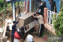 14 keluarga korban pergerakan tanah di Cianjur direlokasi