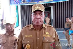 Gubernur Waterpauw gerakkan ASN jadi contoh jaga ketahanan pangan