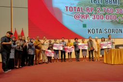 Kota Sorong kendalikan inflasi melalui program bantuan sosial