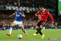 Cristiano Ronaldo bawa Manchester United kalahkan Everton 2-1