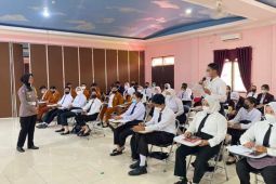 Mahasiswa Palangka Raya diajak tertib berlalu lintas