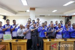 Pemkab Bekasi beri bonus tim voli putra PDAM Tirta Bhagasasi