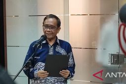 Investigasi tragedi kanjuruhan dari TGIPF diserahkan kepada Presiden