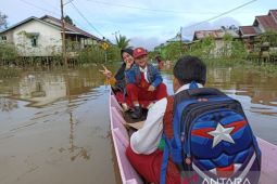 Kegiatan belajar terganggu 29 sekolah di Kapuas Hulu libur semasa banjir