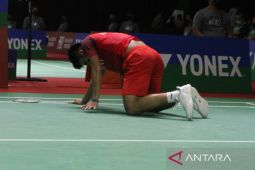 Pebulu tangkis tunggal putra Leonardo Rumbay kalah